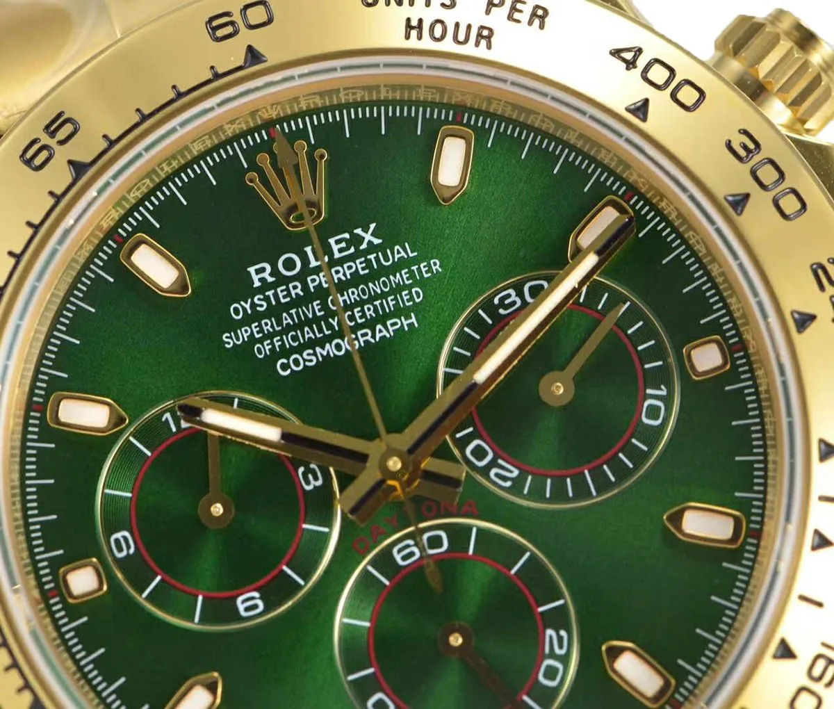 Daytona 116508 Green Dial in Yellow Gold - Image 4