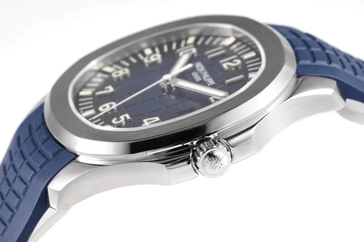 Aquanaut 5168G Blue Dial in White Gold - Image 5