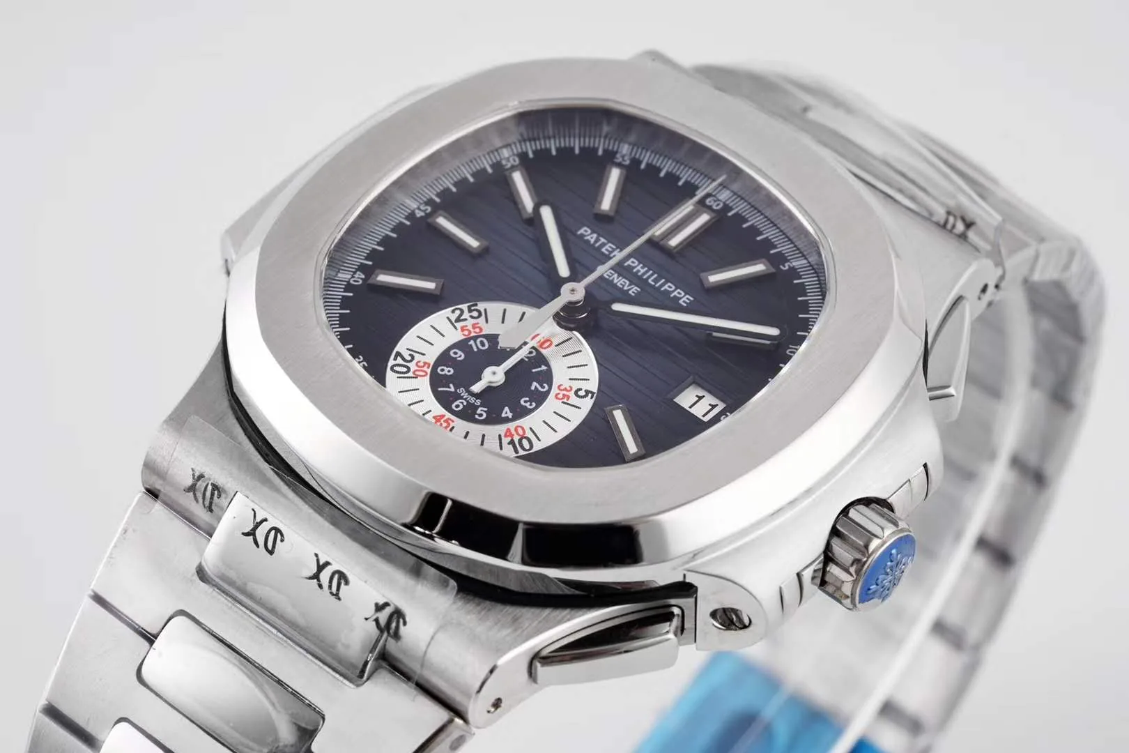 Nautilus 5980/1A-001 quadrante blu in acciaio - immagine 3