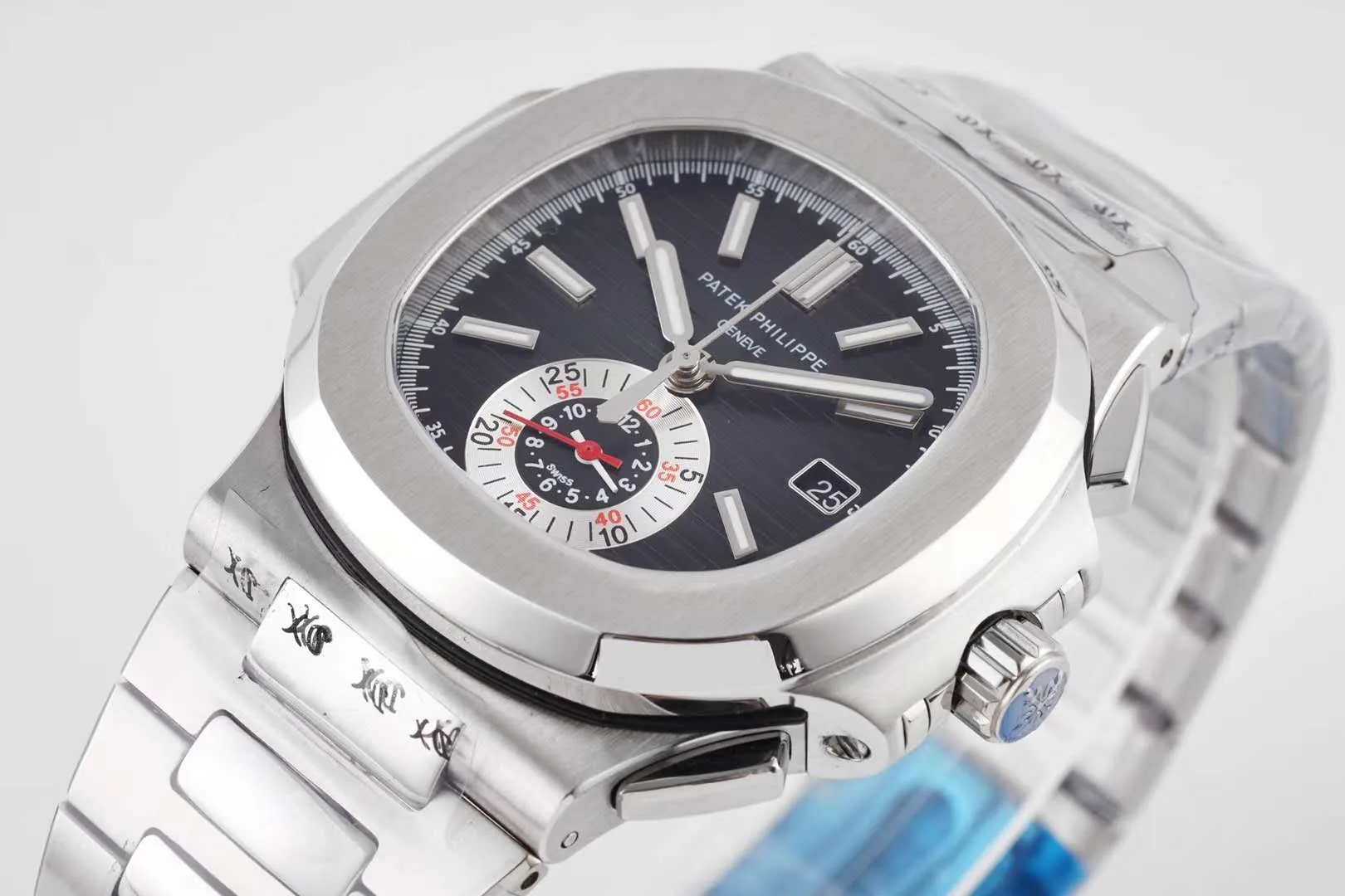 Nautilus 5980/1A-014 schwarzes Zifferblatt in Stahl – Bild 4