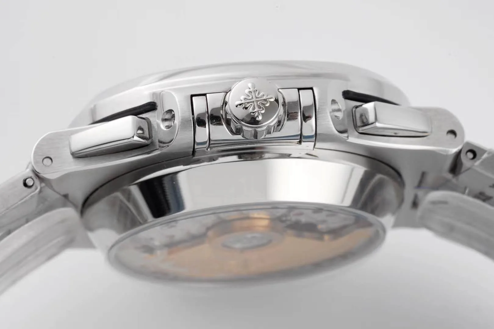 Nautilus 5980/1A-019 White Dial in Steel - Image 9