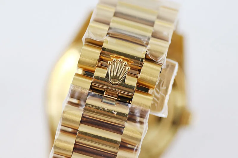 Day-Date 40 228238 Clean Factory cadran champagne en or jaune – Image 10