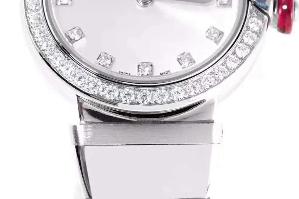 Lvcea MOP-Zifferblatt in Stahl mit Diamantlünette – Bild 6