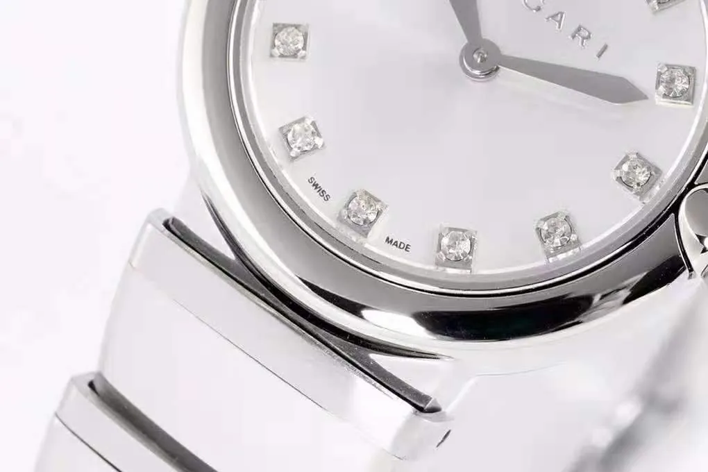 Lvcea Silver Dial in Steel - Image 3
