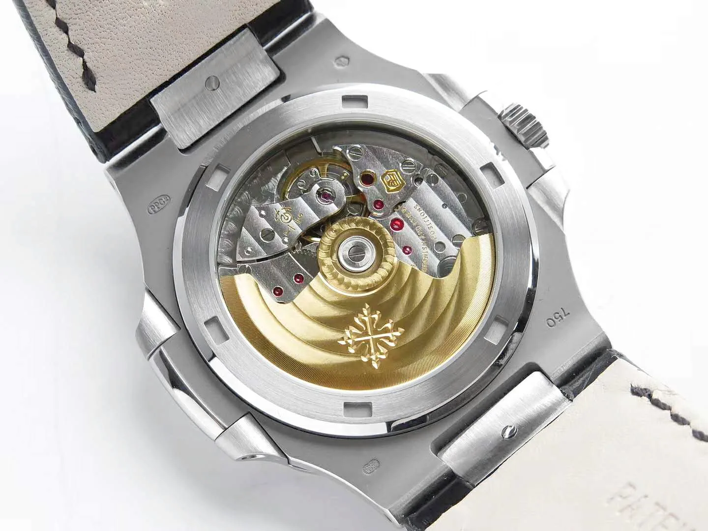 Nautilus Jumbo 5711 weißes Zifferblatt in Stahl mit schwarzem Lederarmband – Bild 6