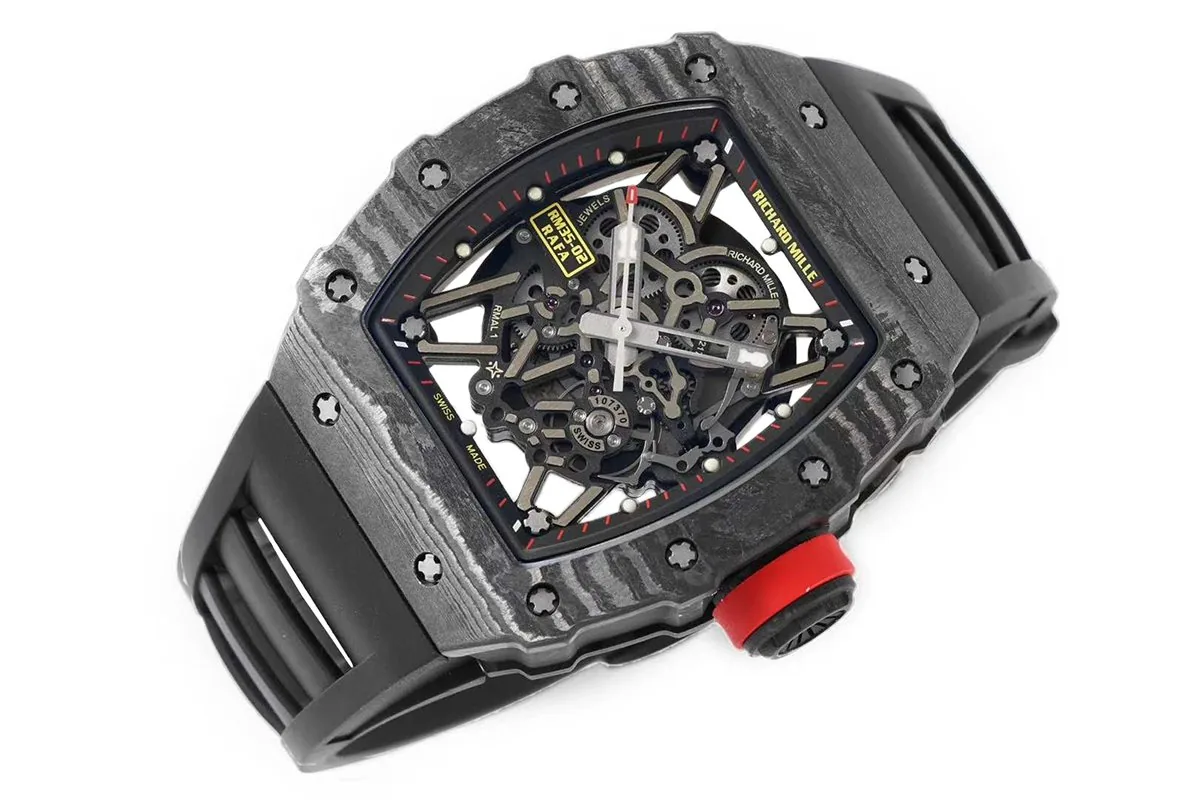 RM 035-02 Rafael Nadal carbone NTPT sur bracelet en caoutchouc noir – Image 2