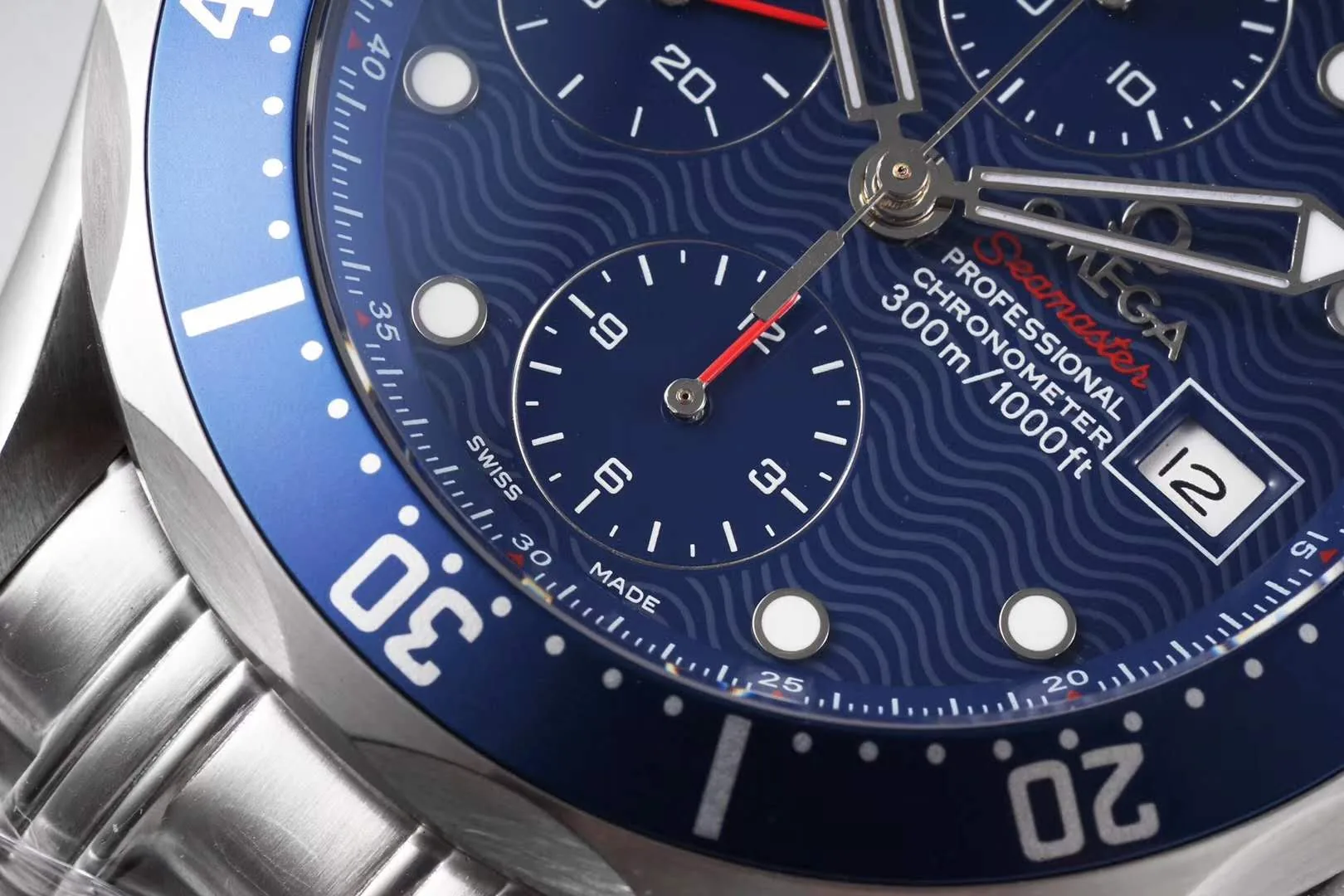 Seamaster Diver 300m Chronograph esfera azul con brazalete - Imagen 3