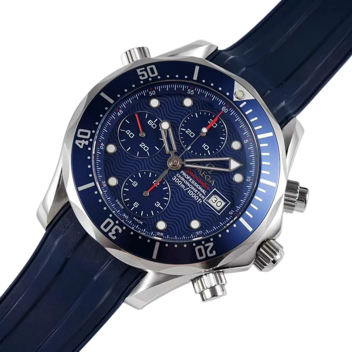 Seamaster Diver 300m chronographe cadran bleu sur bracelet en caoutchouc – Image 5