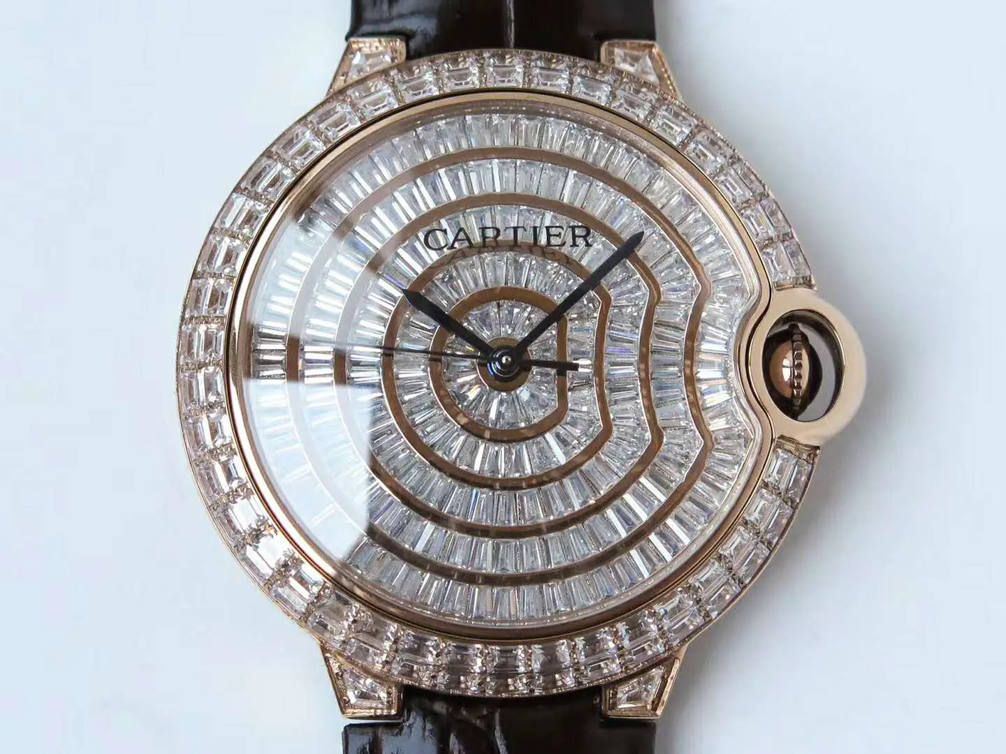 Ballon Bleu de Cartier 42mm diamantbesetztes Zifferblatt in Roségold – Bild 3