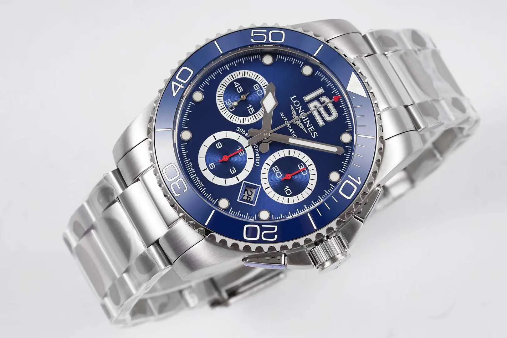 Hydroconquest quadrante blu su bracciale - immagine 2