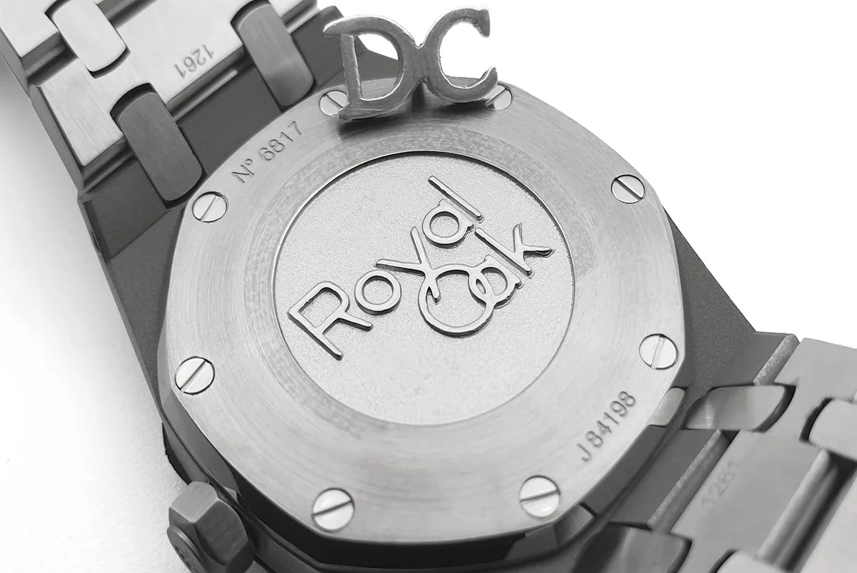 Lady Royal Oak 67650 weißes Zifferblatt in Stahl – Bild 8