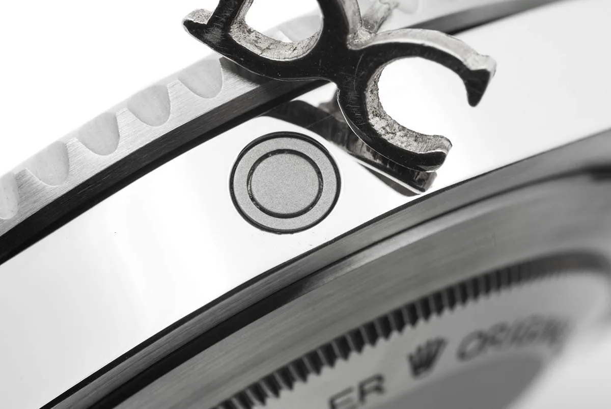 Sea-Dweller 50th Anniversary 126600 Black Ceramic - Image 3