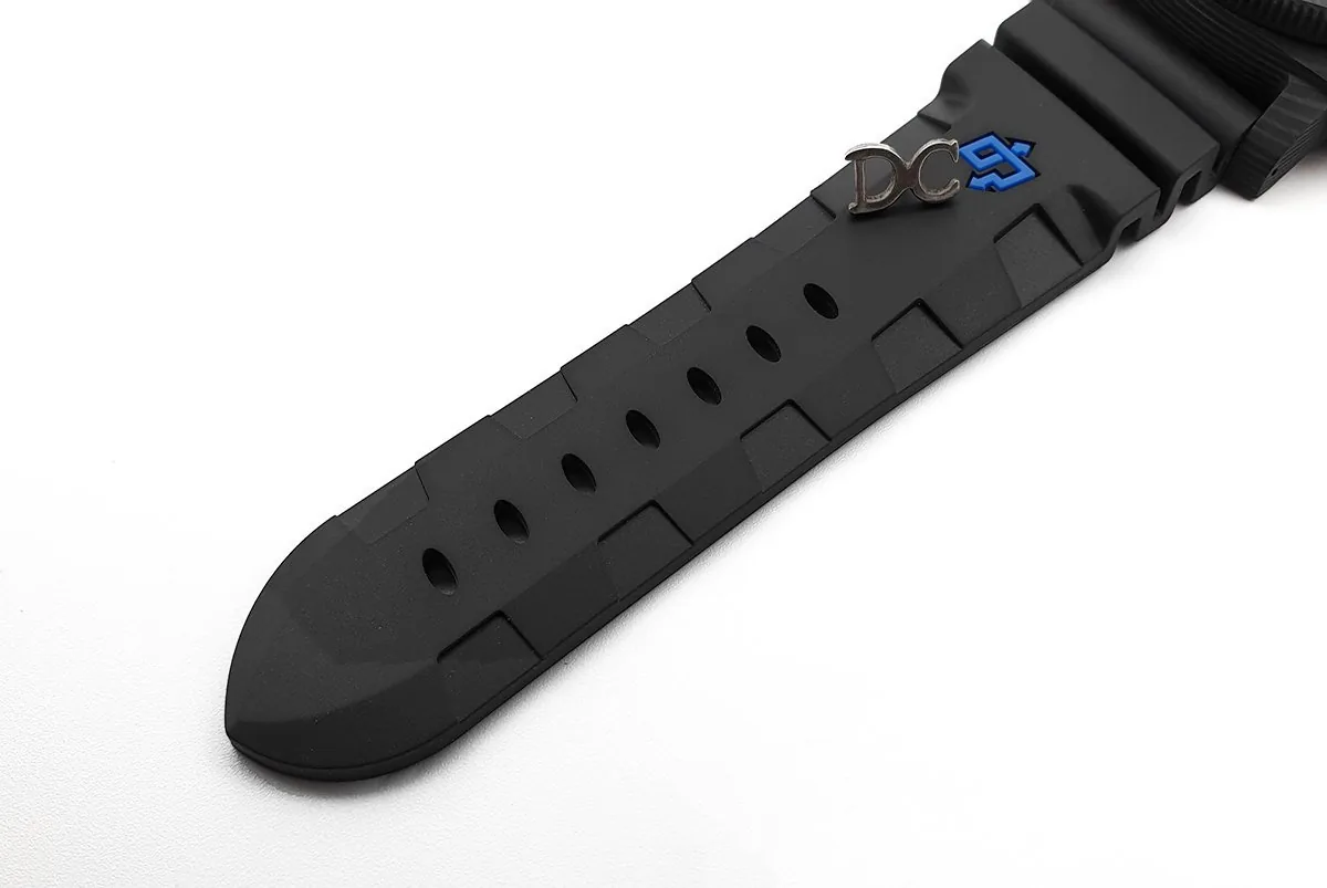 PAM1616 Luminor Submersible Carbotech – Image 9