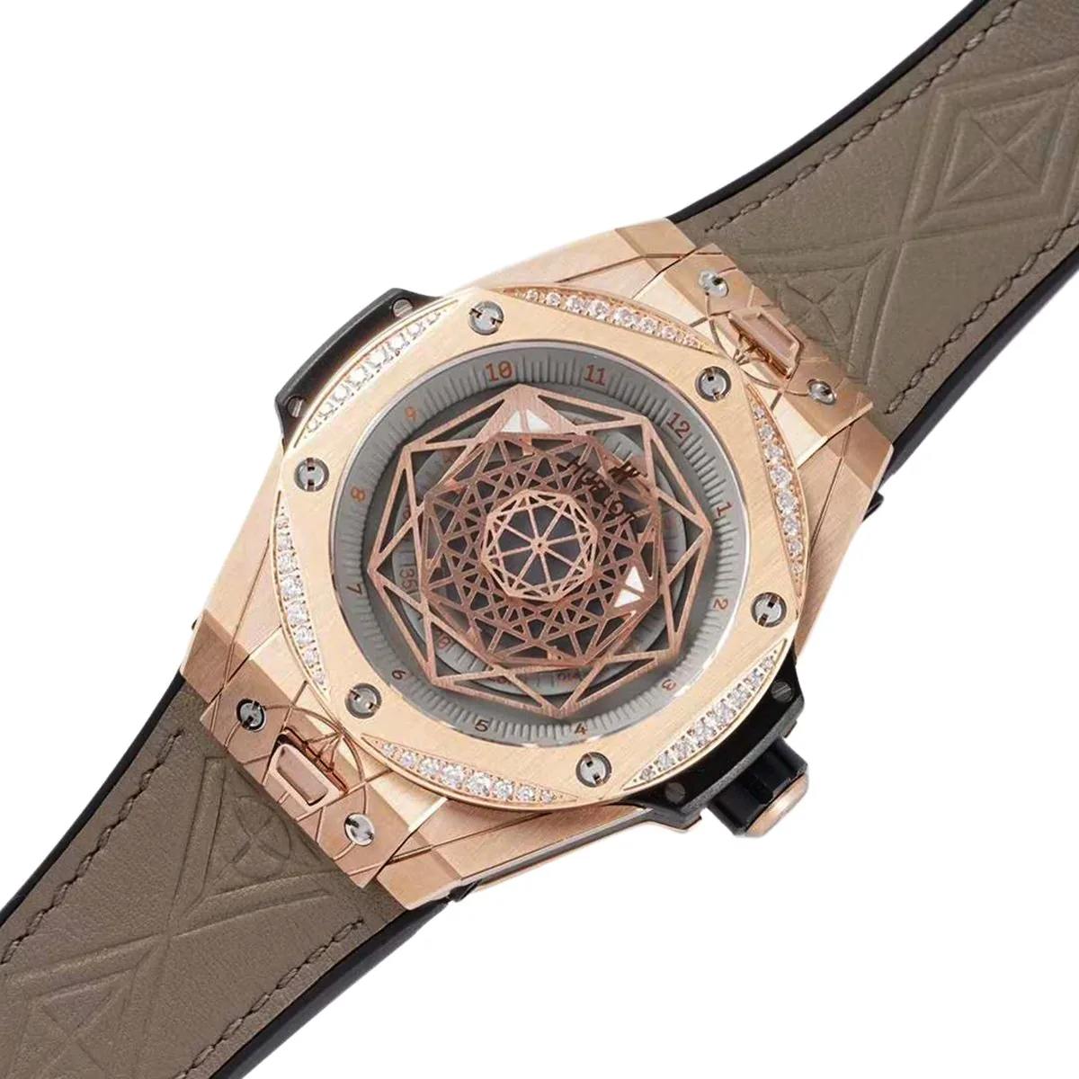 Big Bang Unico Sang Bleu in Roségold mit Diamantlünette am braunen Lederarmband – Bild 2