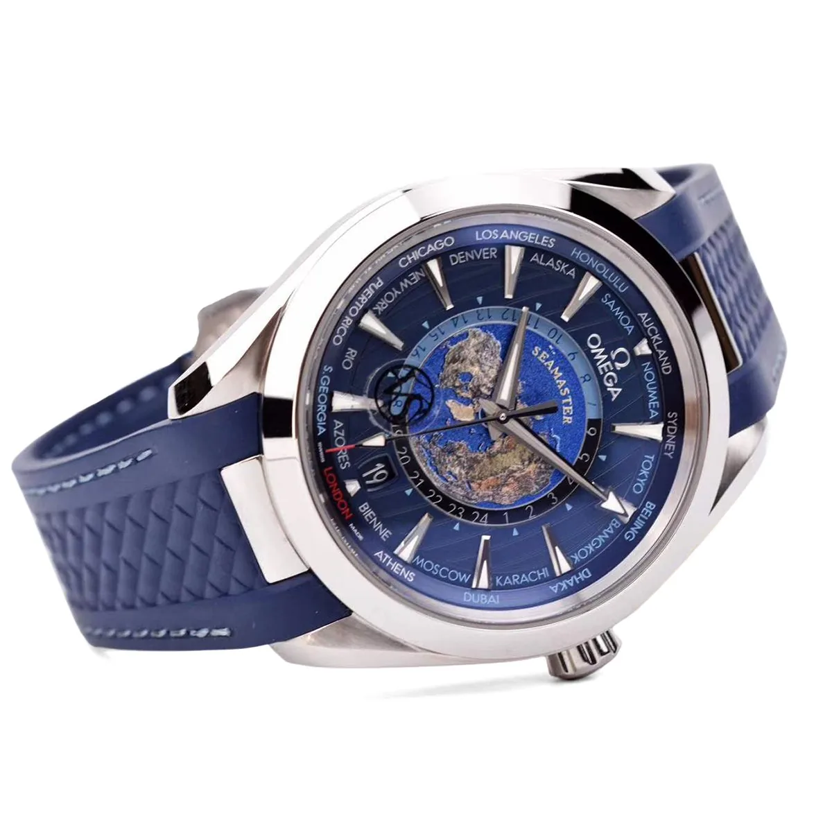 Seamaster Aqua Terra Worldtimer Master Chronometer esfera azul con correa de caucho azul - Imagen 6