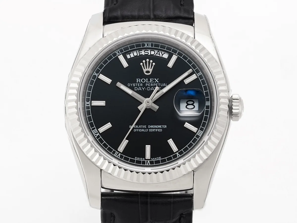 Day-Date 40 schwarzes Zifferblatt in Weißgold am Lederarmband – Bild 4