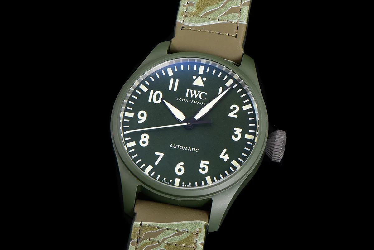 Big Pilot’s Watch 43 IW329802 Top Gun Edition Woodland con correa de camuflaje - Imagen 4