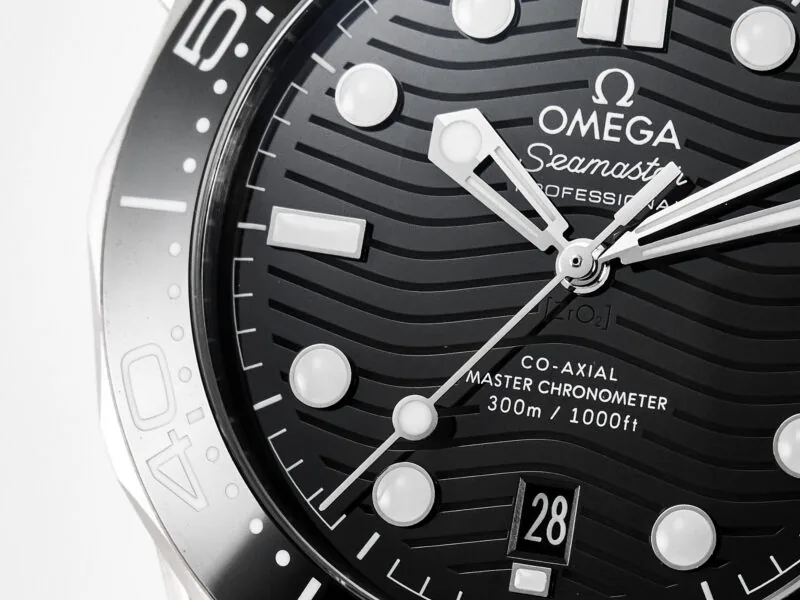 Seamaster Diver 300M VSF 1:1 Best Edition cerámica negra esfera negra con brazalete SS A8800 V2 - Imagen 10