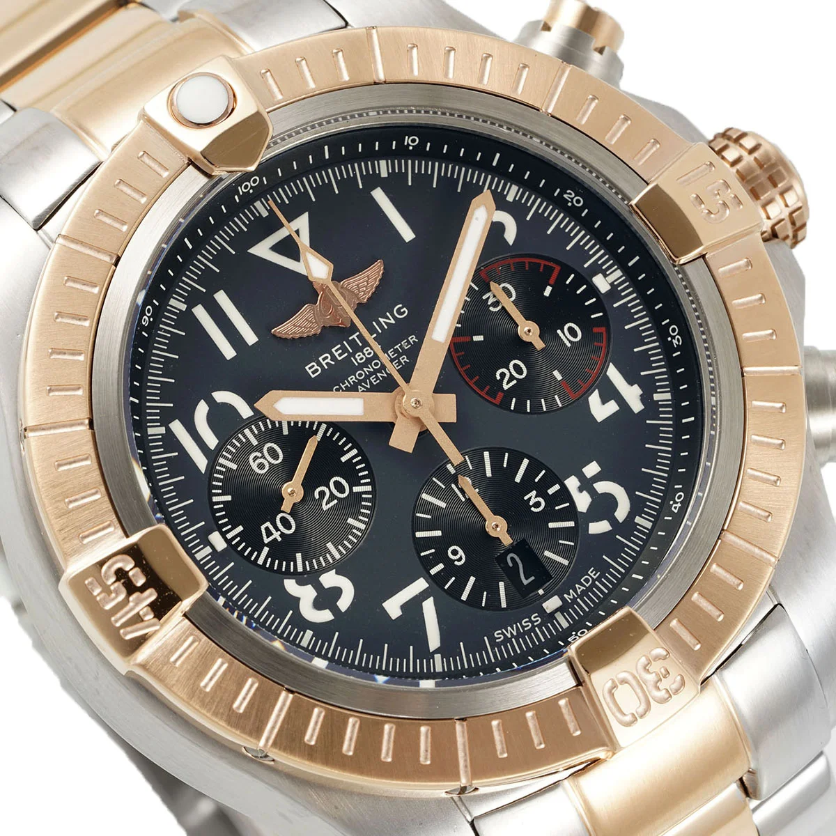 Avenger B01 Chronograph 45 Black Dial in Steel/Rose Gold on Bracelet