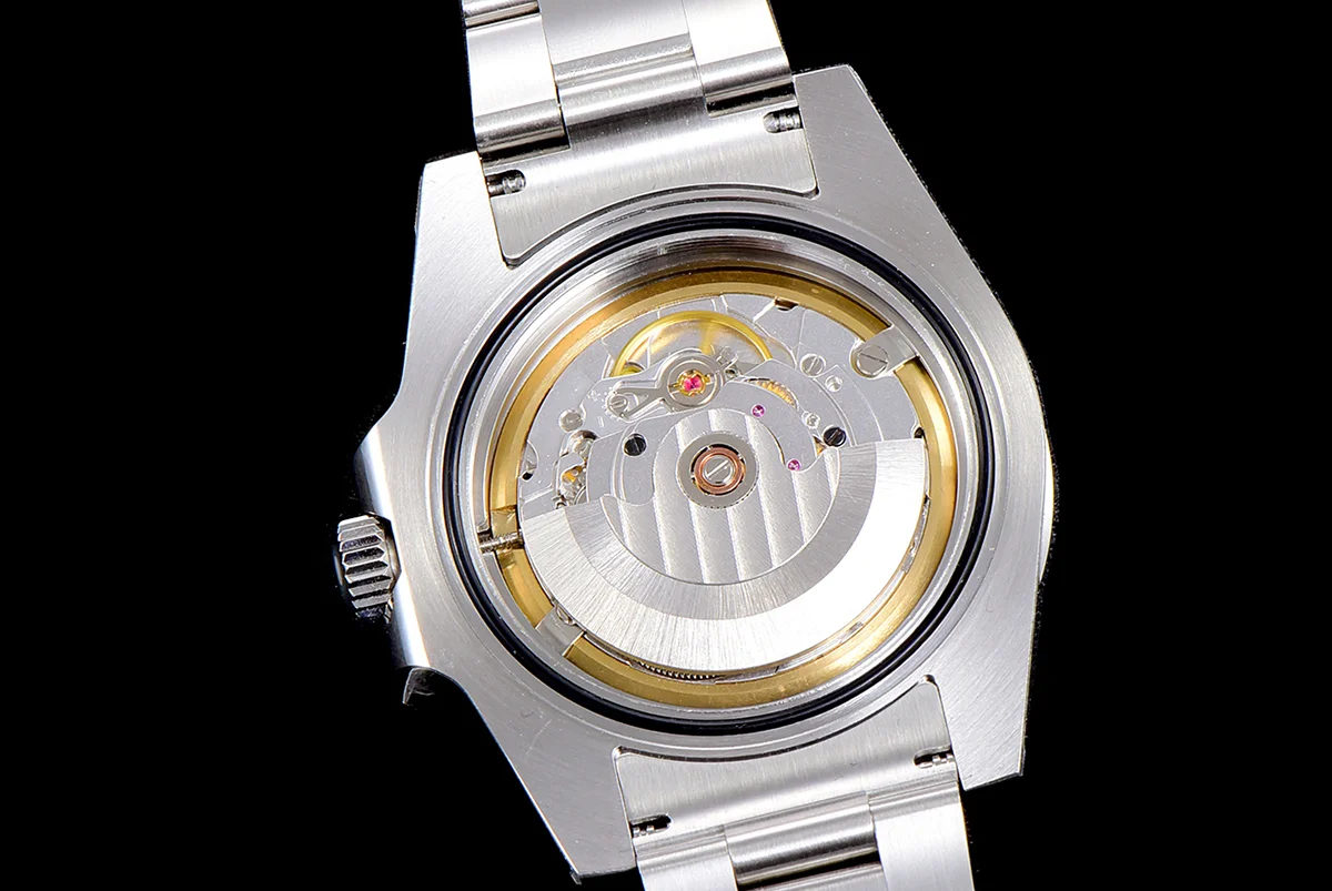Blaken Submariner 116610 Hulk Dial on Bracelet