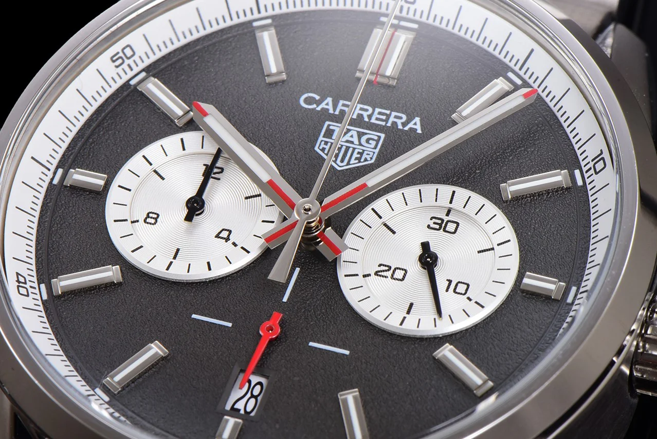 Carrera Chronograph 43 Grey Dial