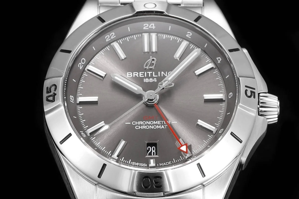 Chronomat Automatic GMT 40 Grey Dial Ref. A32398101M1A1