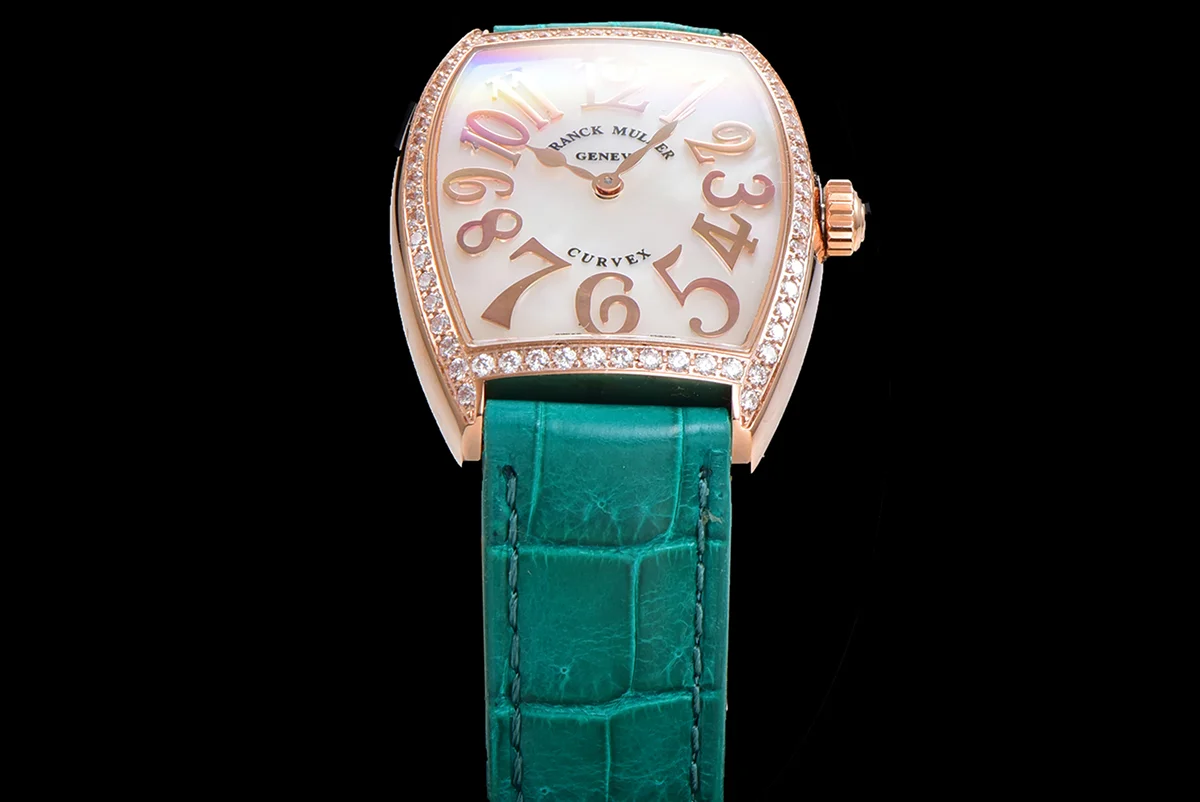 Cintree Curve MOP Dial in Rose Gold on Green Leather Strap