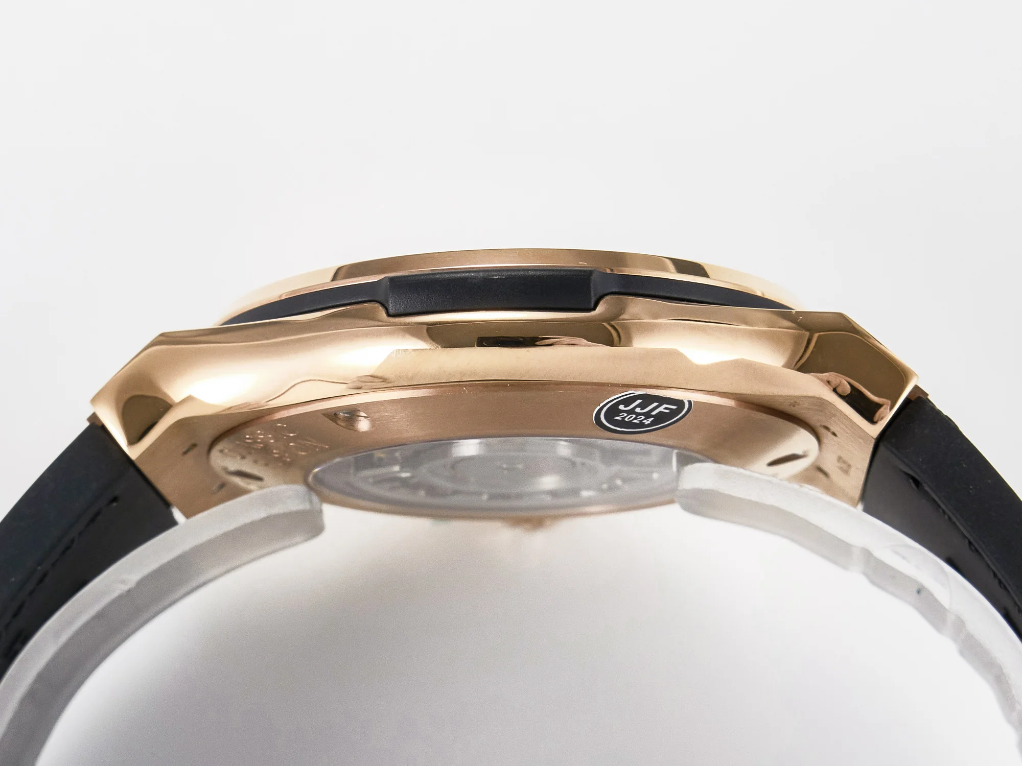 Classic Fusion 42mm RG JJF 1:1 Best Edition Gray Dial on Black Gummy Leather Strap