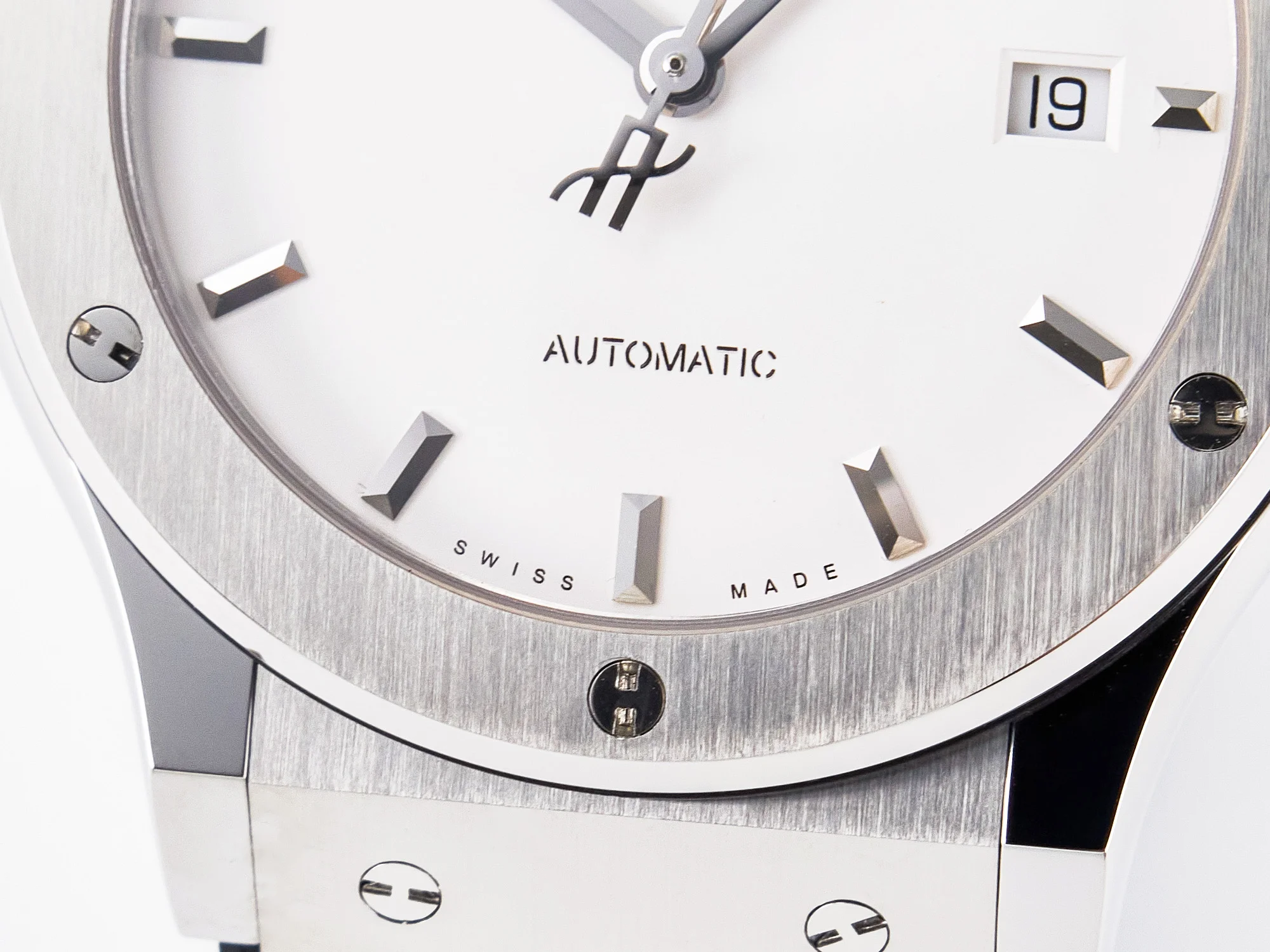 Classic Fusion 42mm SS JJF 1:1 Best Edition White Dial on Black Gummy Leather Strap