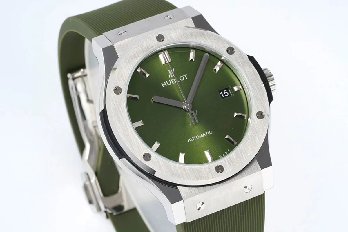 Classic Fusion Automatic 42mm Green Dial on Rubber Strap