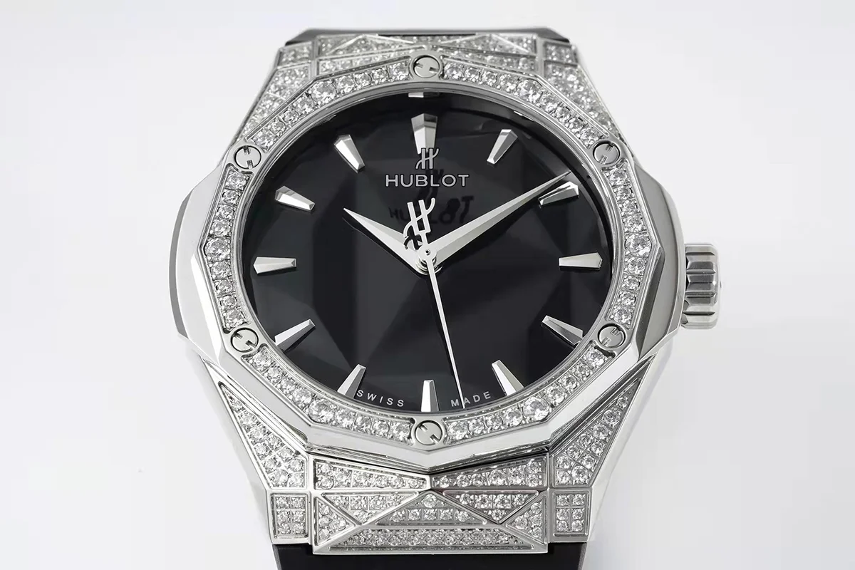 Classic Fusion Orlinski Titanium Alternative Pave 40mm Black Dial