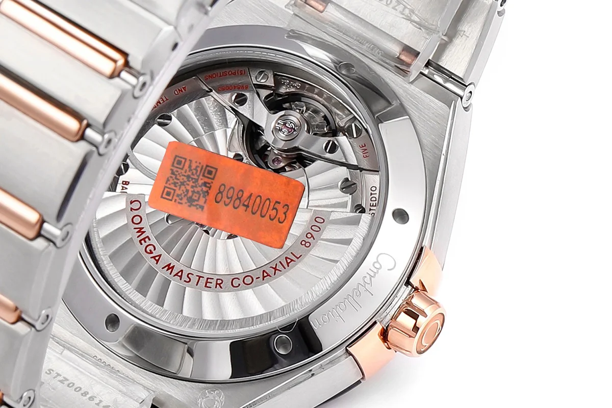 Constellation Co-Axial Master Chronometer Sedna™ Gold 41mm Burgundy Dial with Ceramic Bezel on Bracelet