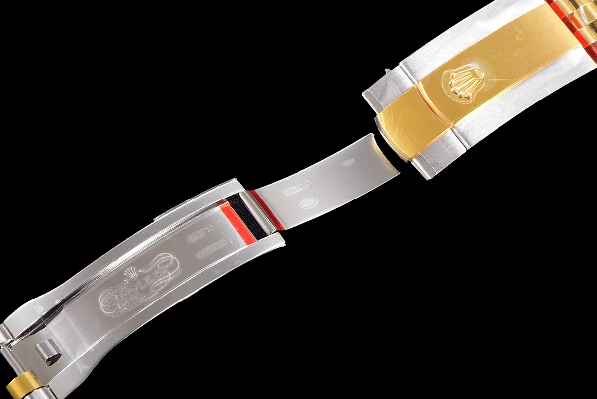 Datejust 36 126233 Golden Motif Dial with Stick Marker in Steel/Yellow Gold in Jubilee