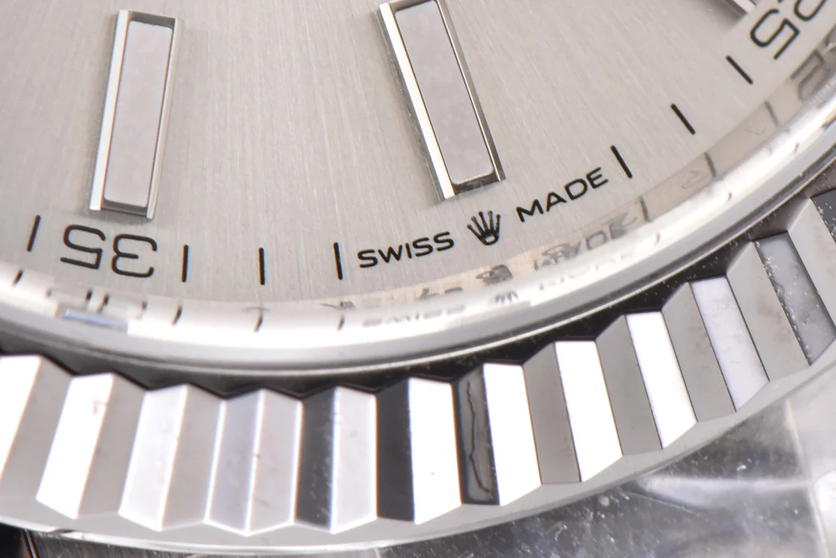 Datejust 41 126334 Silver Dial Stick Markers on Oyster Bracelet