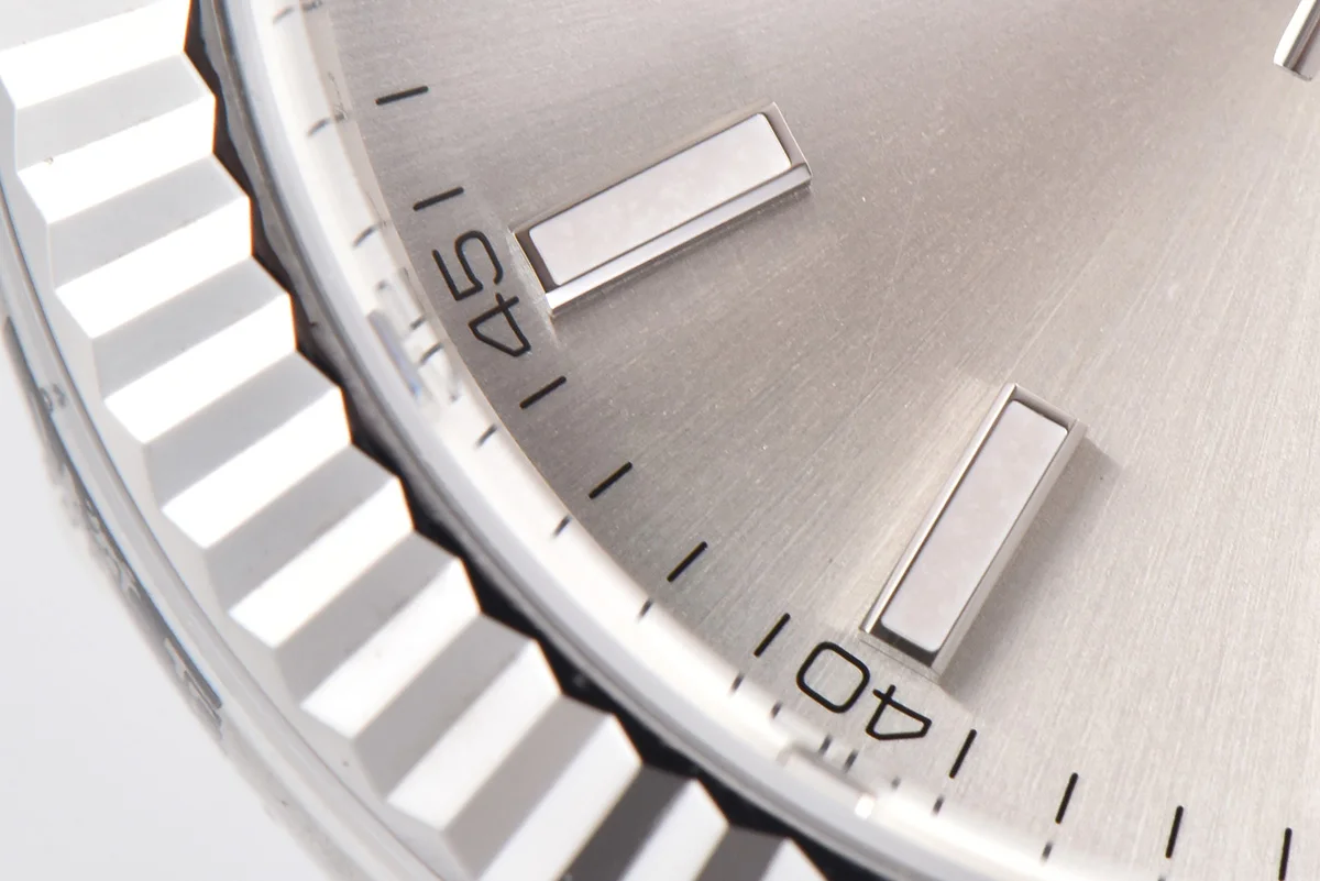 Datejust 41 126334 Silver Dial Stick Markers on Oyster Bracelet