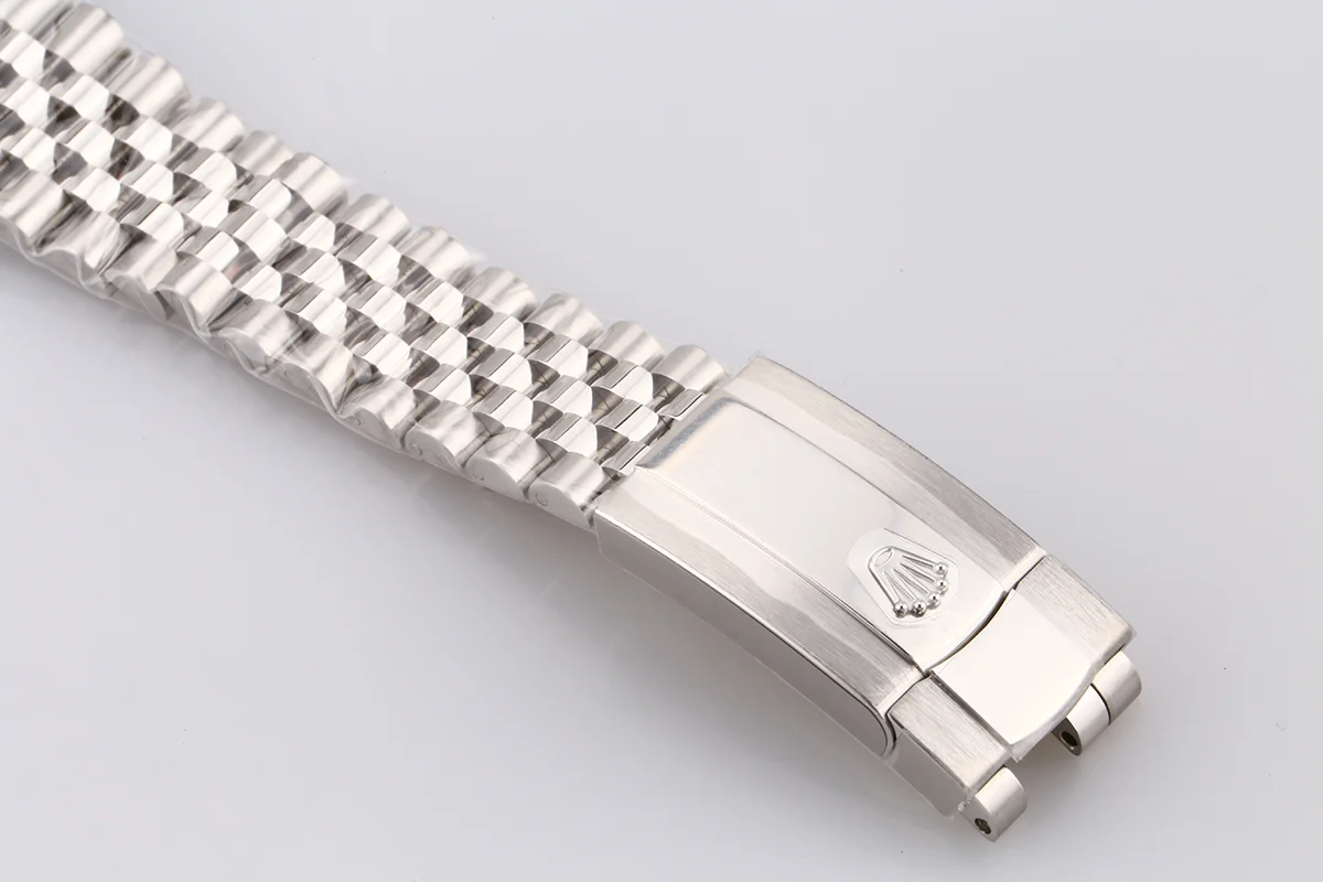 Datejust 41 126334 White Dial Stick Markers on Jubilee Bracelet