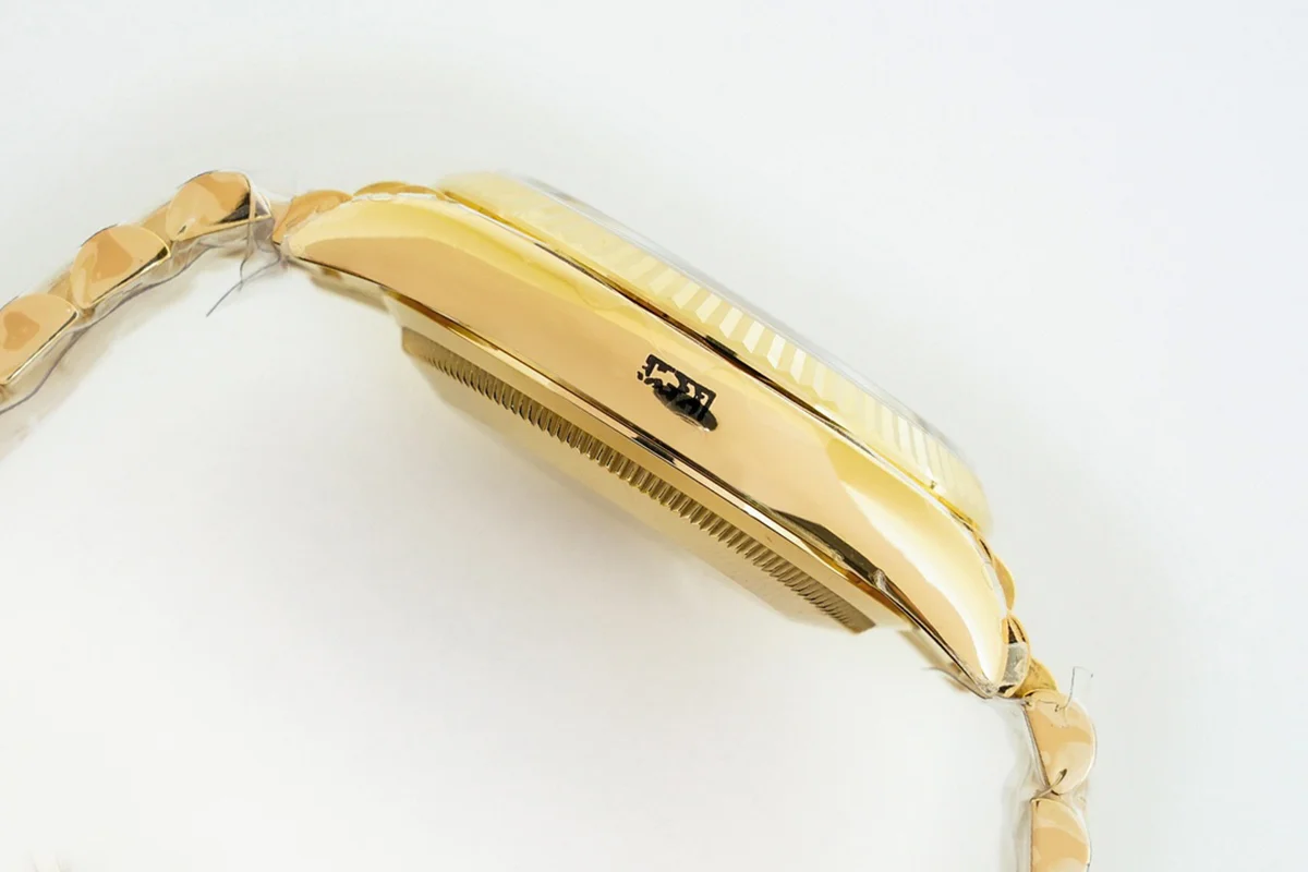 Daydate 36 128238 MOP Dial in Yellow Gold