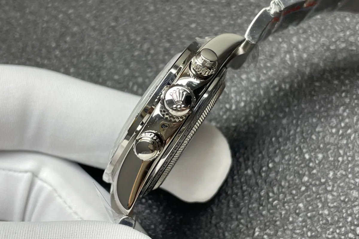Daytona 116508 Neon Artisans de Genève Unveils White Dial in Steel