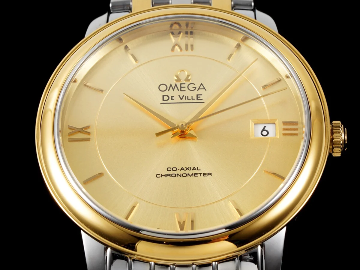 De Ville Co-Axial Chronometer 36.8mm Champagne Dial in Steel/Yellow Gold on Bracelet