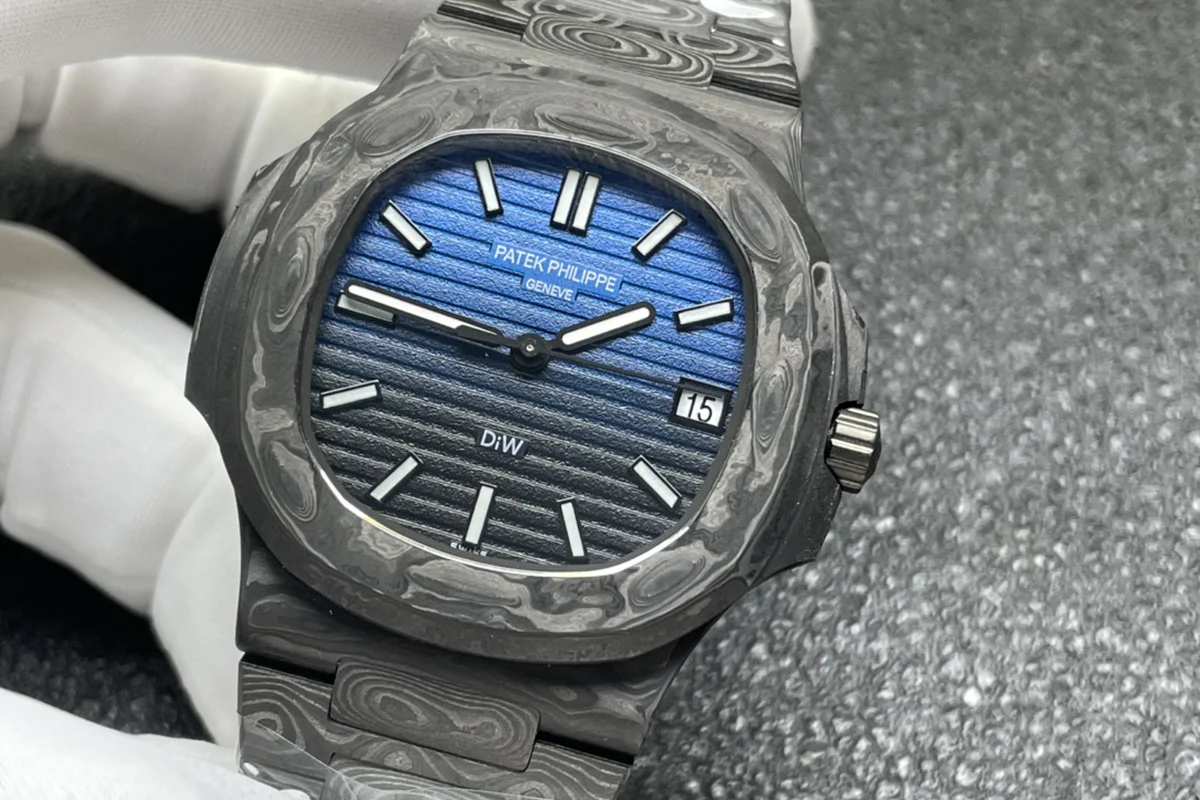 DiW Carbon Nautilus 5711/1A “G Blue Black Grail”