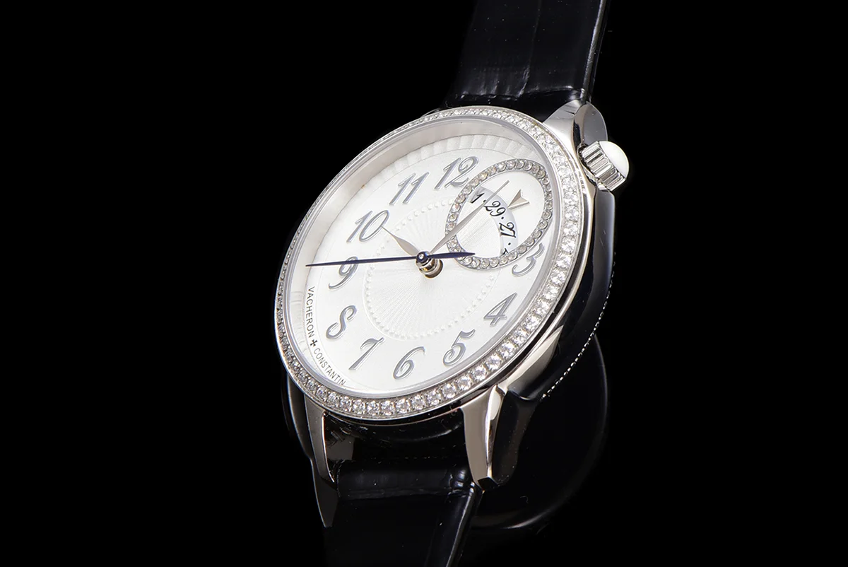 Egerie Muse White Dial in Steel