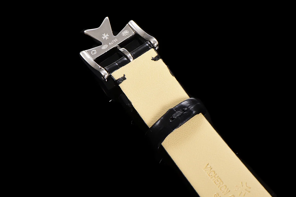 Egerie Muse White Dial in Steel