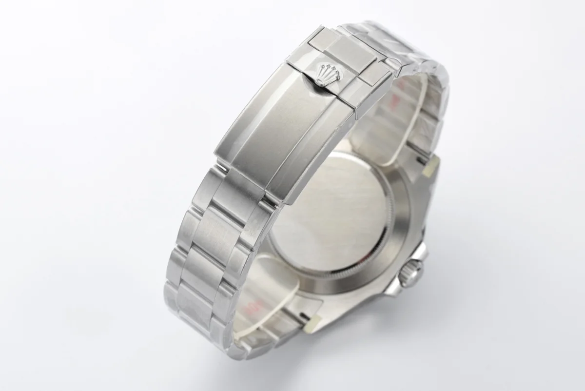 Explorer II 226570 White Dial