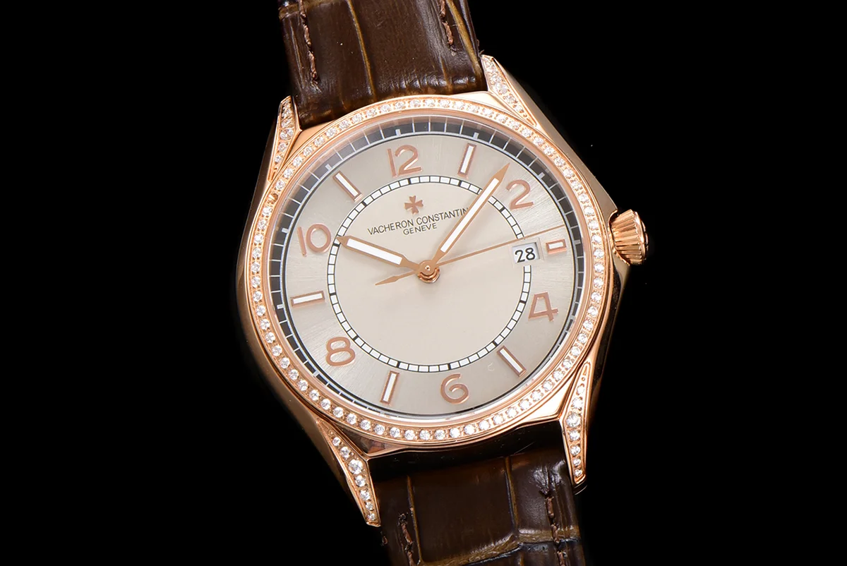 Fiftysix Creme Dial with Diamond Bezel in Pink Gold Ref: 4600E