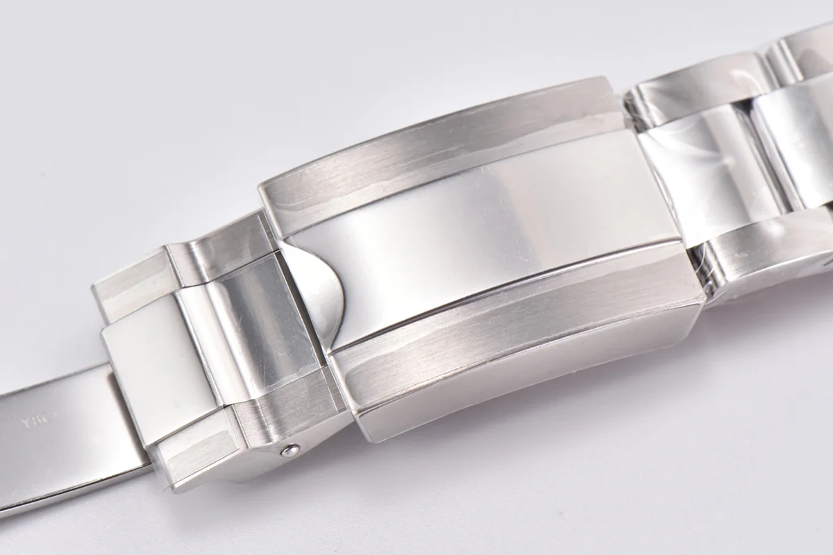 GMT Master II 116710LN