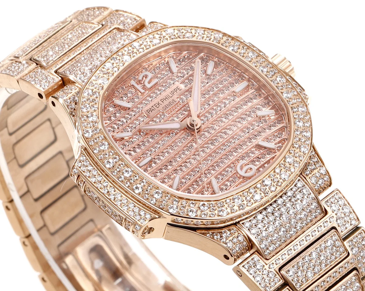 Nautilus 7118/1450R-001 Diamond Paved Dial on Rose Gold