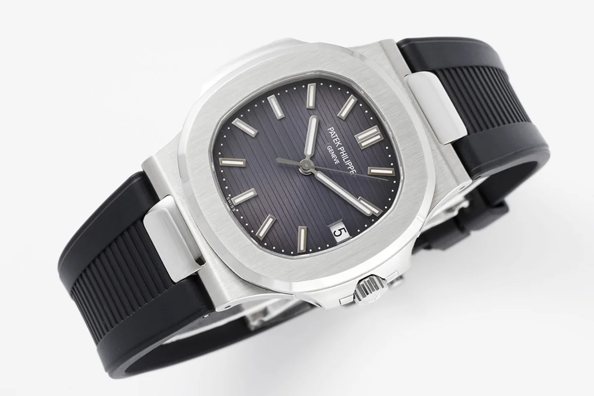 Nautilus Jumbo 5711/1A Grey Dial on Rubber Strap