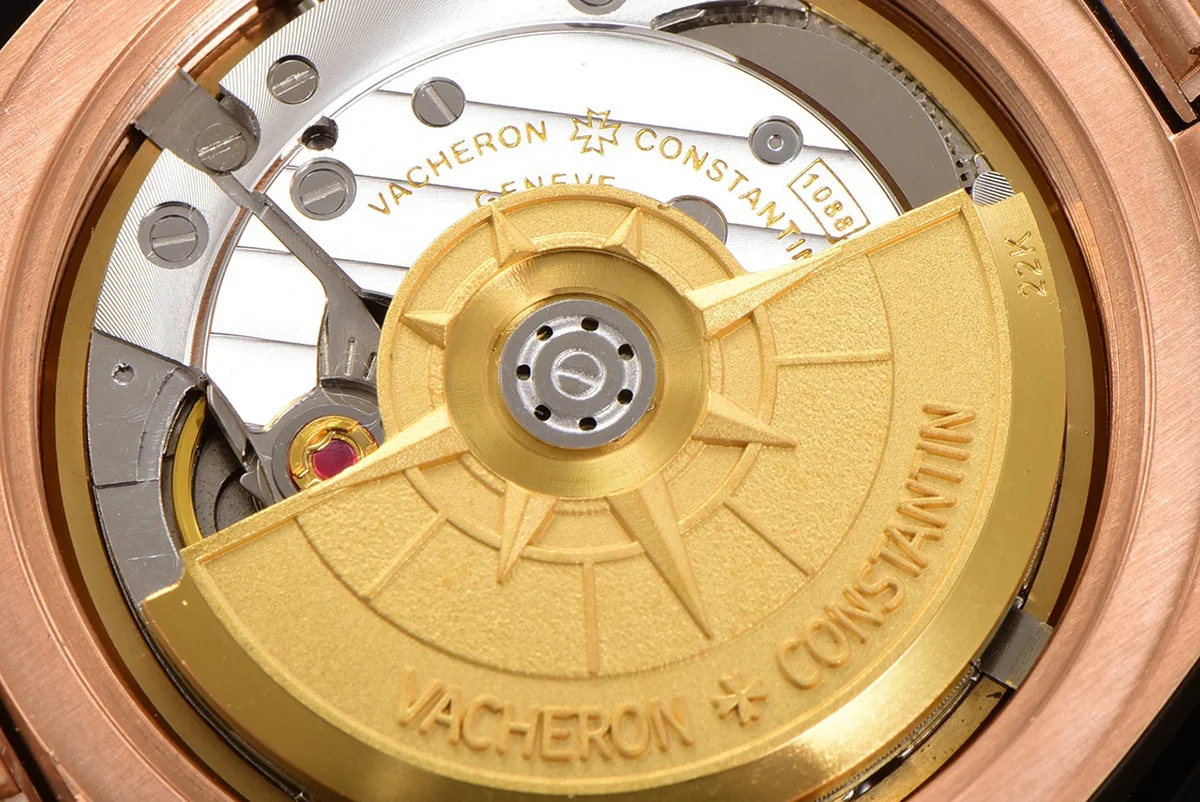 Overseas Pink Dial Ref. 4205 35mm in Rose Gold