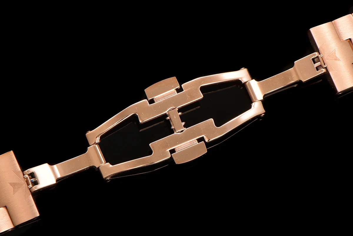Overseas Pink Dial Ref. 4205 35mm in Rose Gold