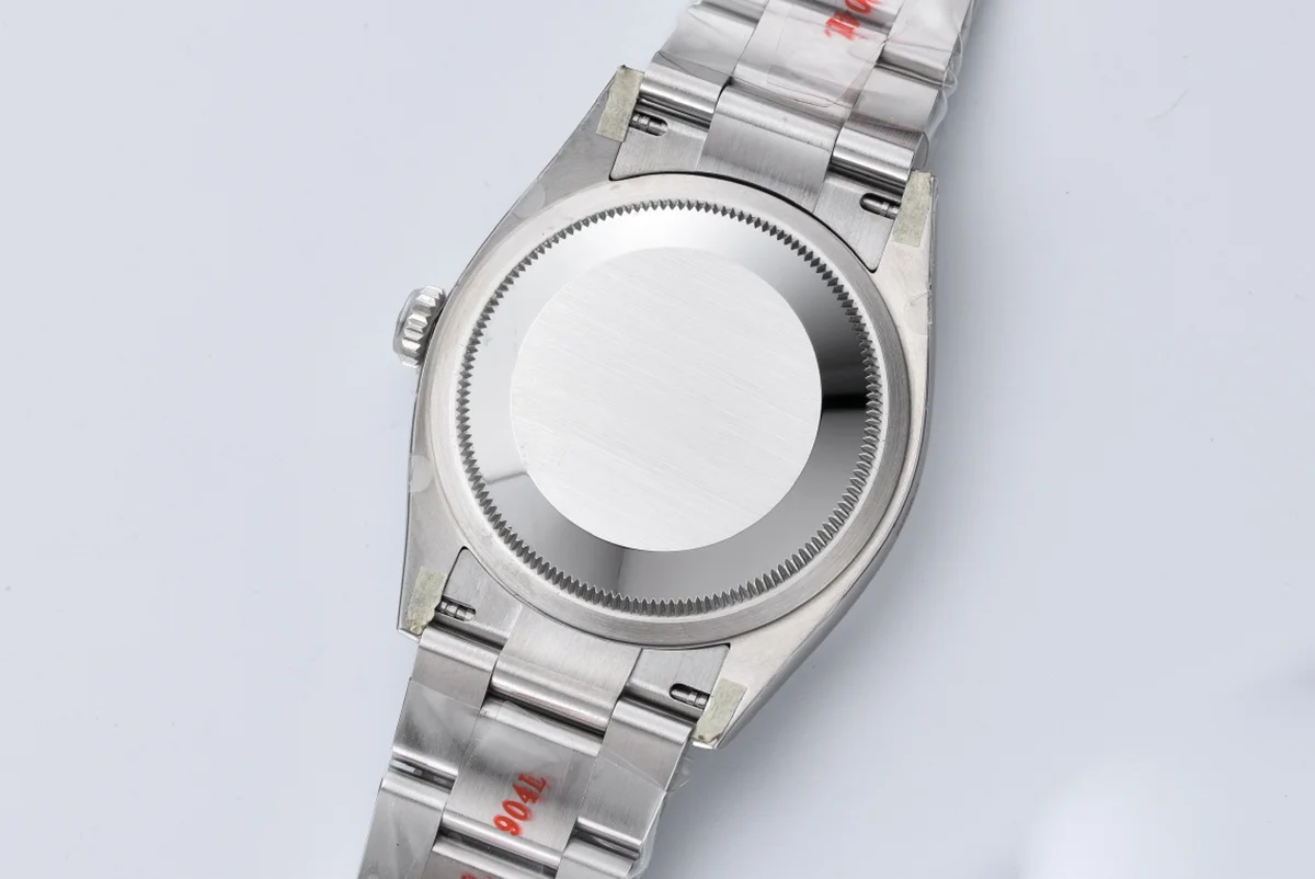 Oyster Perpetual 41mm Bright Black Dial 124300